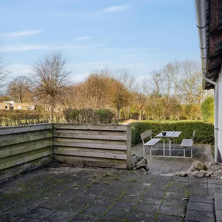 Holiday home Calm With Great Outings
